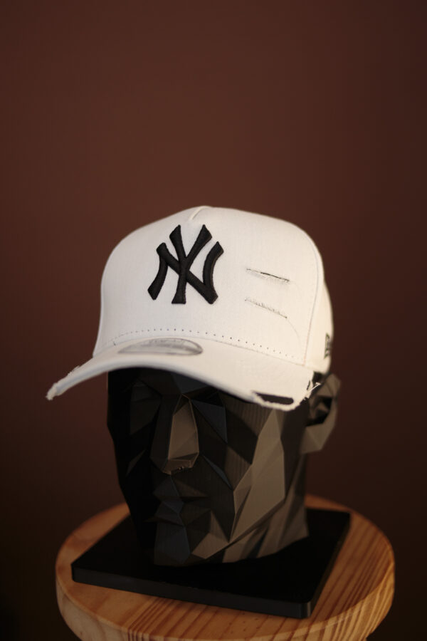 BONÉ NY - DESTROYED