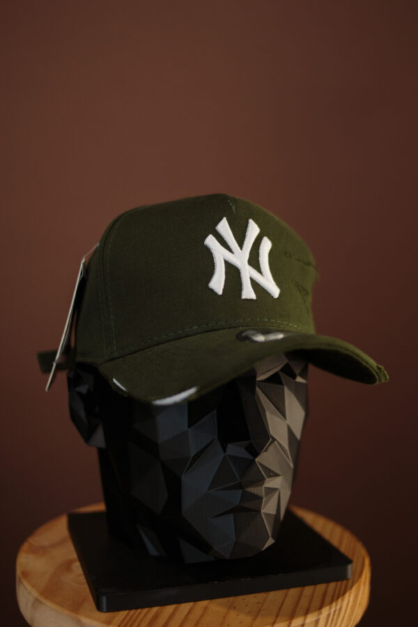 BONÉ NY - DESTROYED