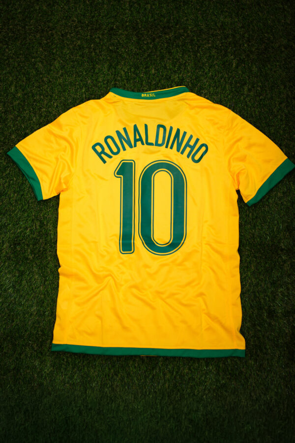 CAMISA SELEÇÃO BRASILEIRA PERS. 10 RONALDINHO
