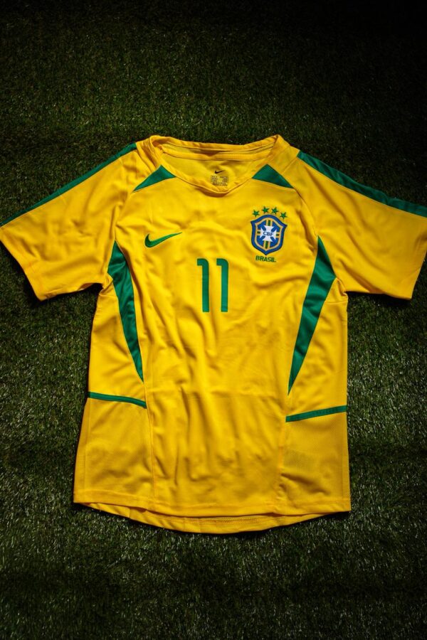 CAMISA SELEÇÃO BRASILEIRA PERS. 11 RONALDINHO