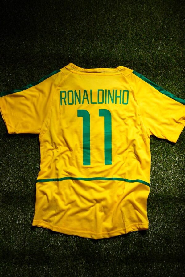 CAMISA SELEÇÃO BRASILEIRA PERS. 11 RONALDINHO