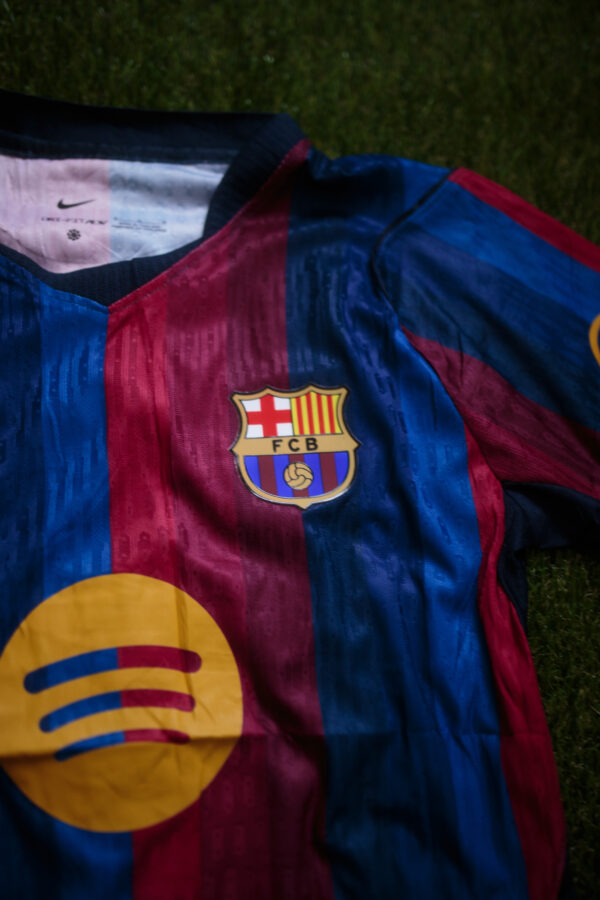 CAMISA BARCELONA MODELO JOGADOR