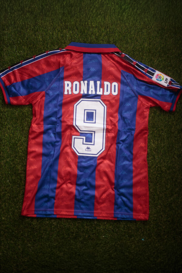 CAMISA RETRO BARCELONA PERS. 9 RONALDO