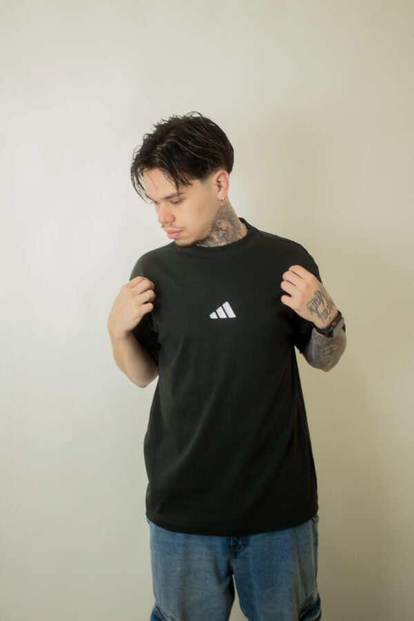 CAMISA OVER ADIDAS